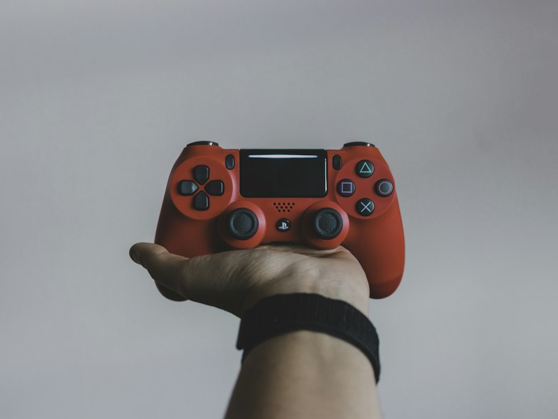 Controller and notebook